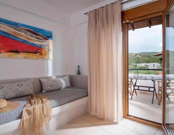 Cavo Kalamitsi – 2 Bedroom Apartment with Garden View