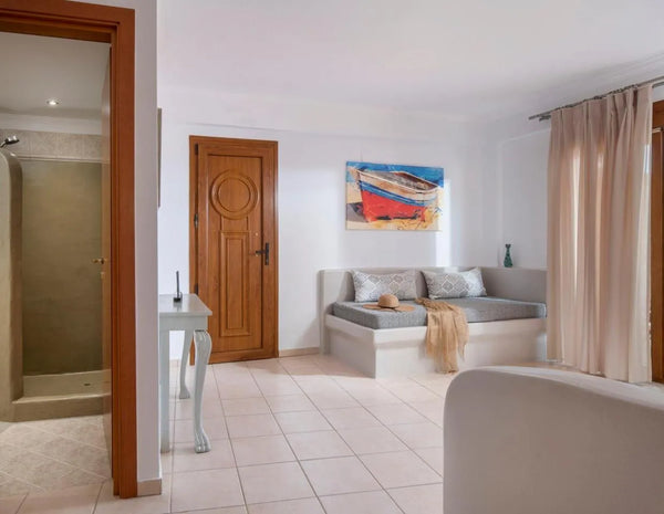 Cavo Kalamitsi – 2 Bedroom Apartment with Garden View
