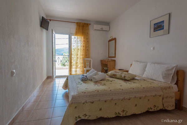 House Maro – Sea View Apartment (One Bedroom with 4 Beds)