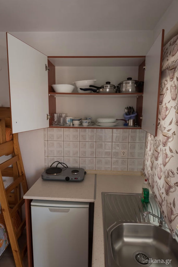 House Maro – Sea View Apartment (One Bedroom with 4 Beds)